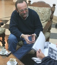 Hector Mendez explica el proyecto